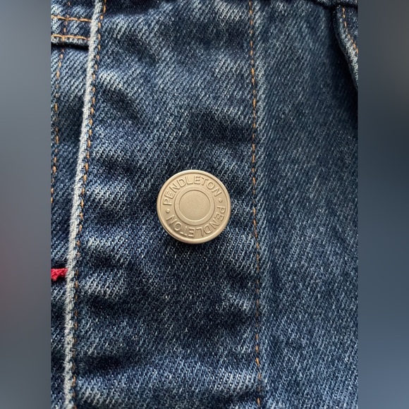 🔥 Vintage Pendleton Denim Vest with wool Aztec Design - Picture 5 of 7